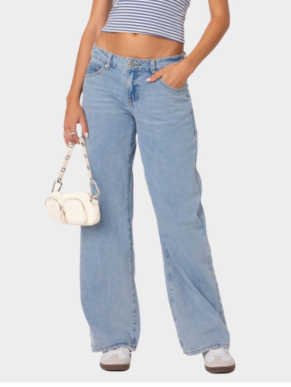 EDIKTED Raelynn Washed Low-Rise Wide Leg Jeans XS